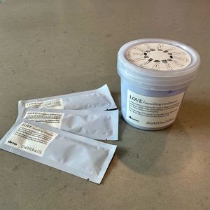 Davines Love Conditioner & Samples